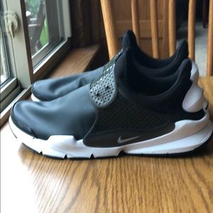 Nike Sock Dart SE